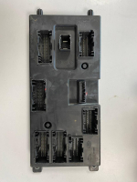 LR172878 / M8E214F041BA LAND ROVER JAGUAR SİGORTA KUTUSU | MOTOLAND