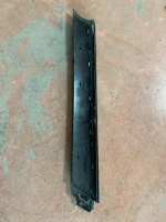 LR174350 / N8B2025A53BB LAND ROVER DEFENDER L663 CAM ÇITASI | MOTOLAND