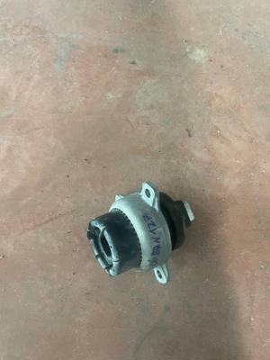 LR180954 / M8E26A002EB RANGE ROVER 2022 L460 MOTOR MONTAJ PARÇA