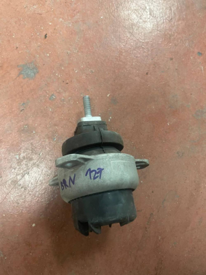 LR180962 / M8E26A003EB RANGE ROVER L460 MOTOR MONTAJ PARÇASI