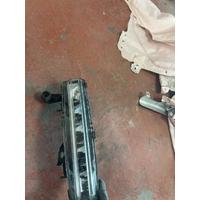 M8E215200 / LR152161 RANGE ROVER 2022 L460 SİS FARI | MOTOLAND