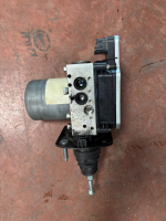 M8E22D522AJ LAND ROVER JAGUAR FREN MERKEZİ | MOTOLAND