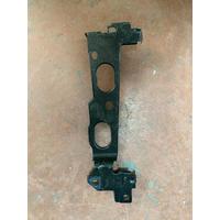 N9X216151AB RANGE ROVER SPORT L461 KANAT BRAKETİ SOL TARAF | MOTOLAND