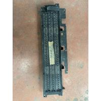 T2H45586 / LX738A118APIA05 XF XE F PACE JAGUAR RADYATÖR KEPENGİ 