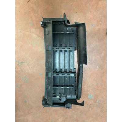 ﻿M8A28475A RANGE ROVER VELAR L560 2017-2024 AKTİF HAVA KANALI KEPENGLİ | MOTOLAND﻿