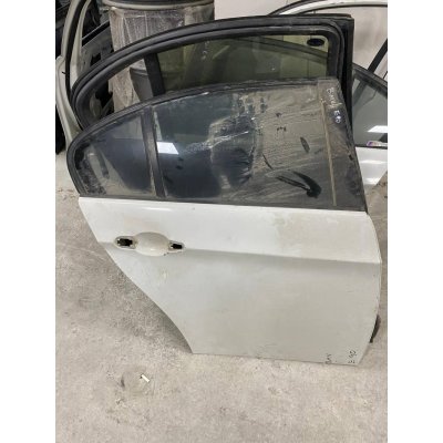13693950 BMW 3 SERİSİ E90 SAĞ ARKA KAPI