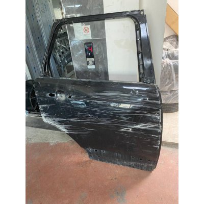 3104292 LAND ROVER VOGUE L405 SAĞ ARKA KAPI | MOTOLAND