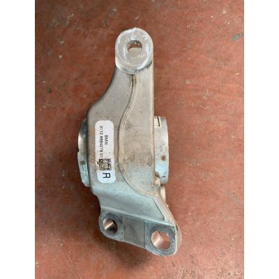 3112886427801 BMW X1 U11 SAĞ KOL BAĞLANTI DESTEĞİ | MOTOLAND