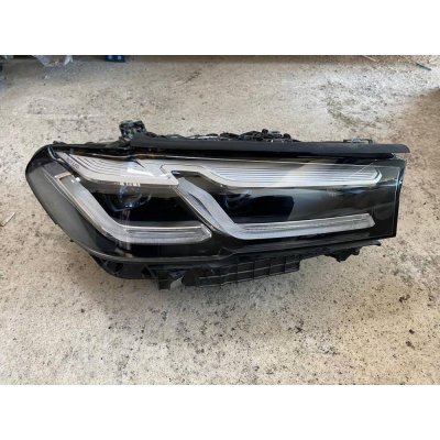 63119479262 / 9479262 BMW 5 SERİSİ G30 SAĞ ÖN LED FAR | MOTOLAND