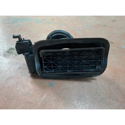 7213035 BMW X3 F25 YAKIT DOLDURMA KAPAĞI | MOTOLAND