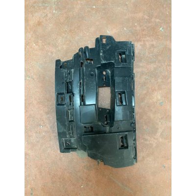 N9X217C862A RANGE ROVER SPORT 2018-2022 ÖN TAMPON SAĞ BRAKETİ | MOTOLAND